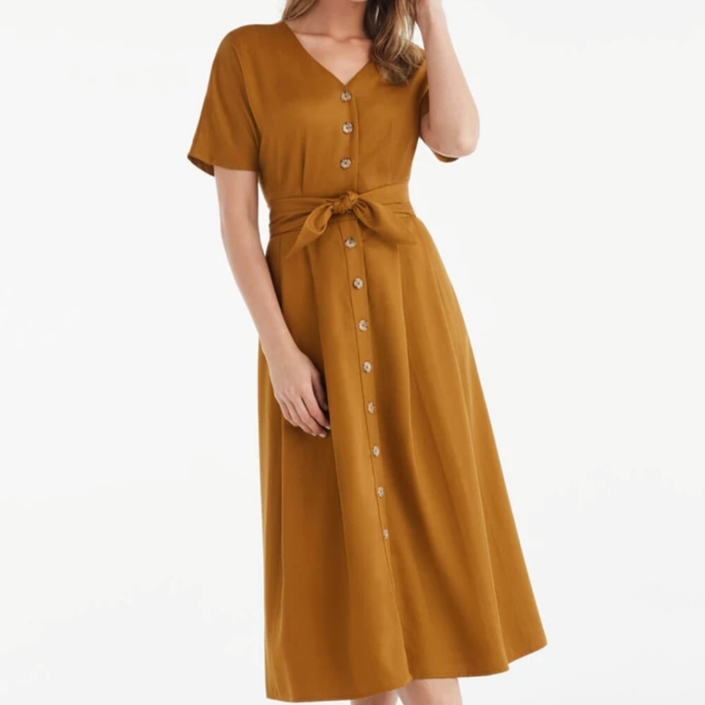 ISO Two Piece Midi Dress Vetta Capsule sz 6 or 8